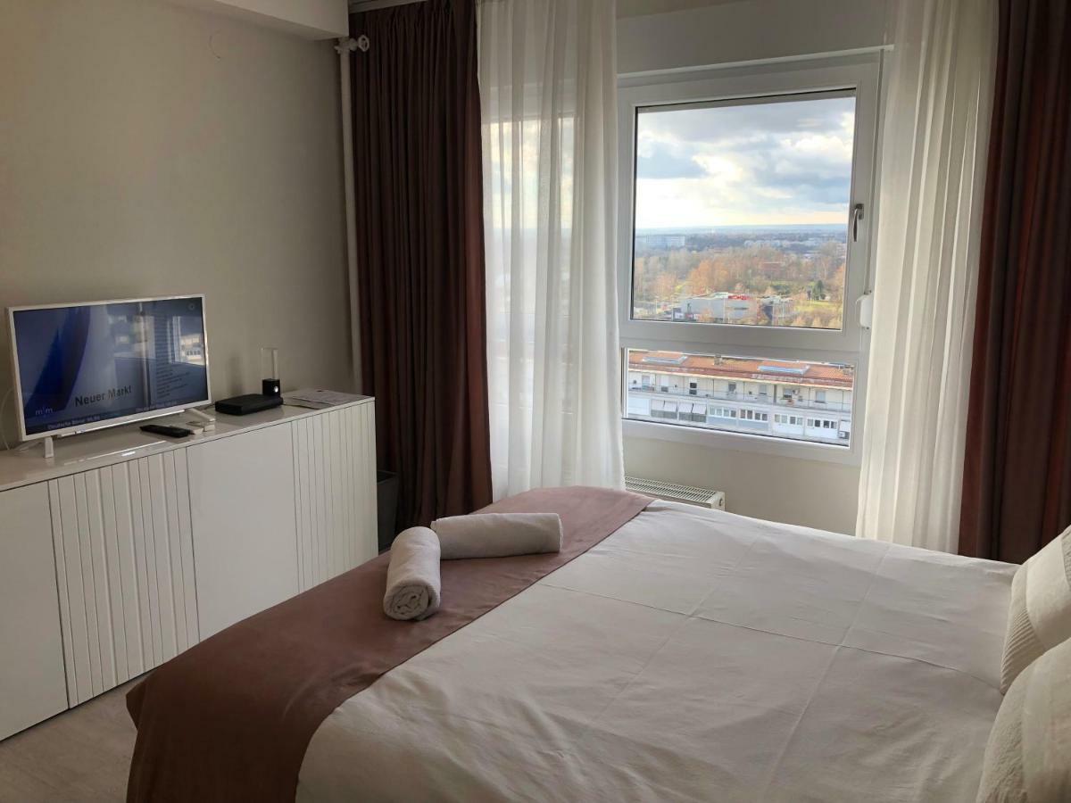 Penthouse “Sky 16” Studio Apartment Ζάγκρεμπ Εξωτερικό φωτογραφία